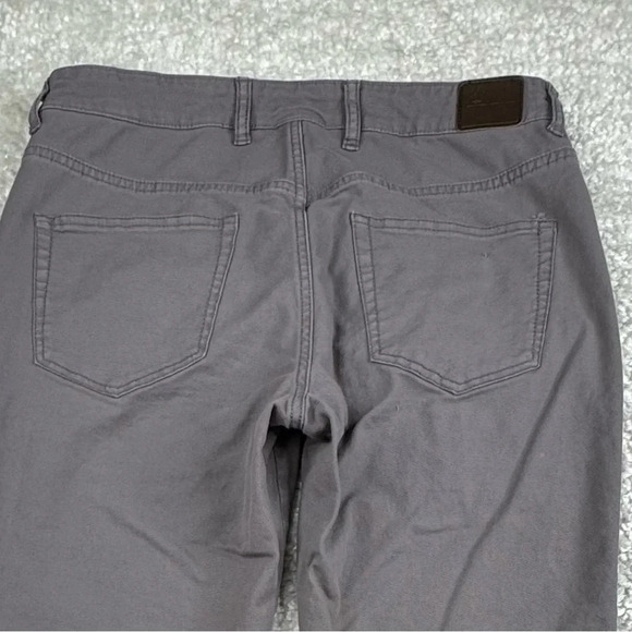 Peter Millar Pants. Gray. 32 waist, 25 inseam - Picture 10 of 12